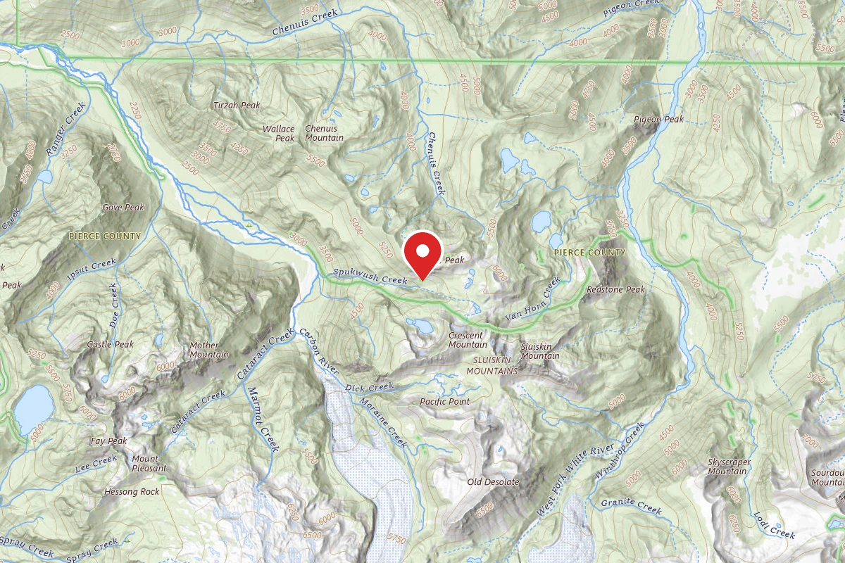 Yellowstone Cliffs Camp