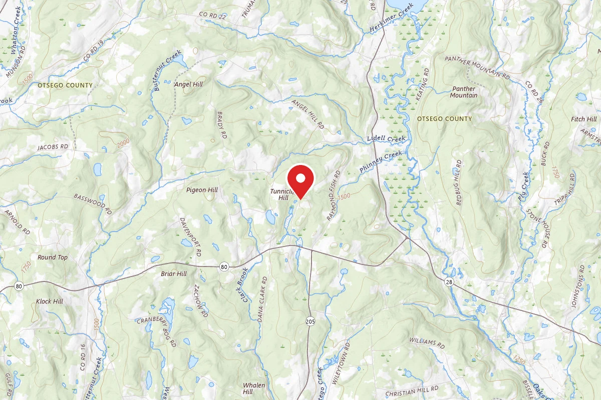 Tentrr Signature Site - Strawberry Hill Camp 1