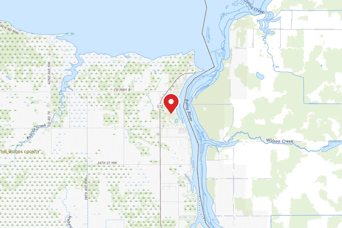 Elkhorn Outfitters Rainy River Resort