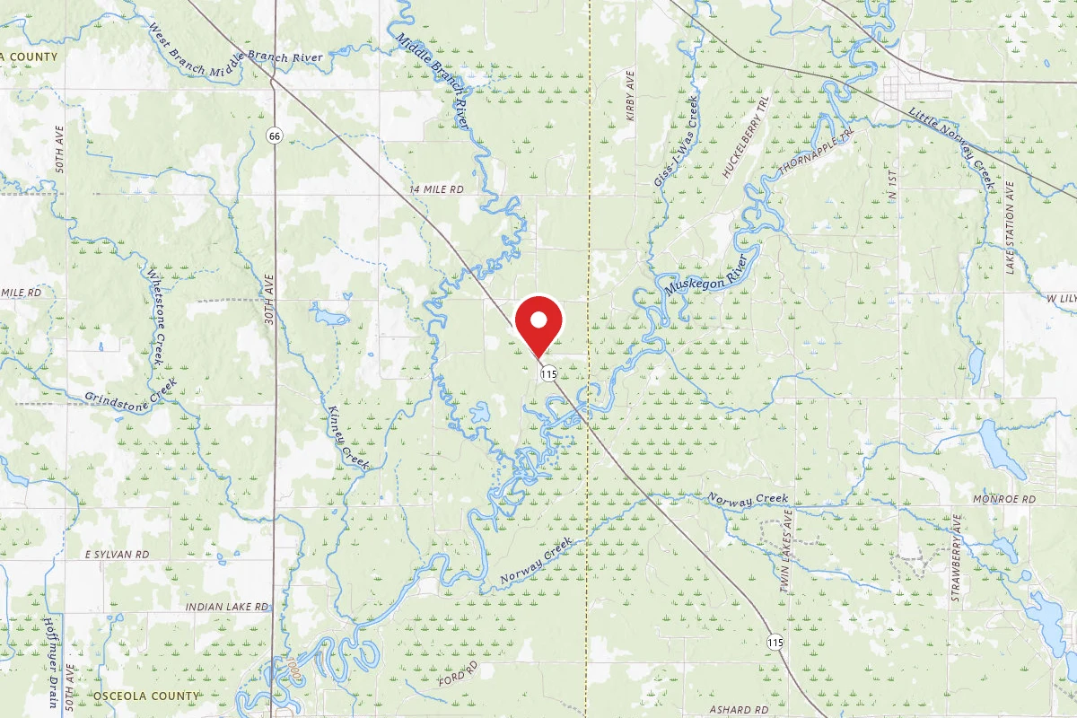 Old Log Resort and Campground