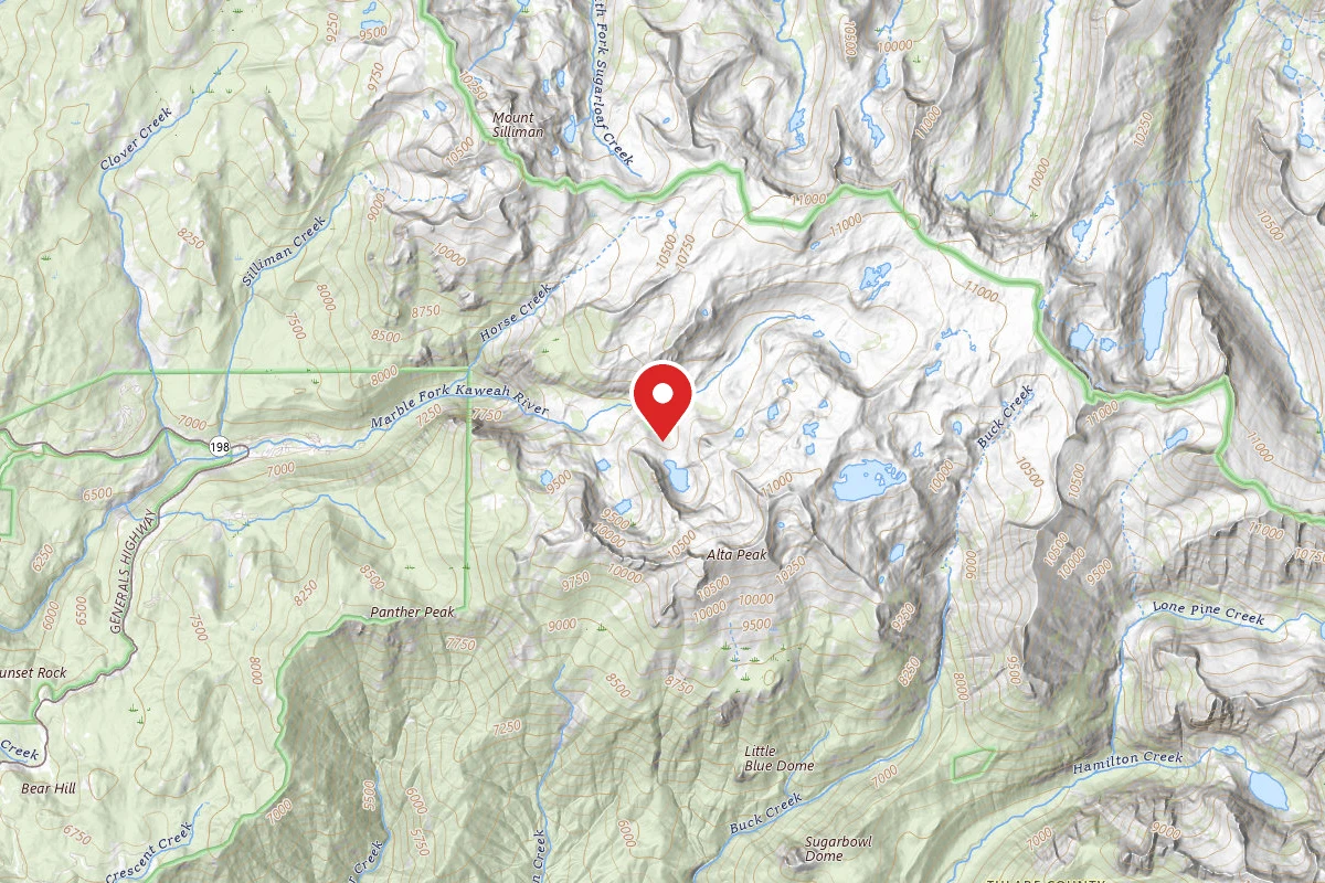Pear Lake Winter Hut