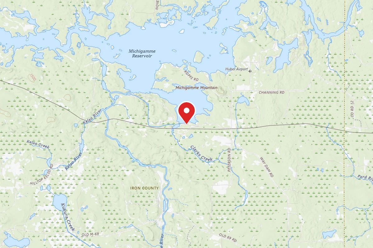 Michigamme Reservoir Site 20