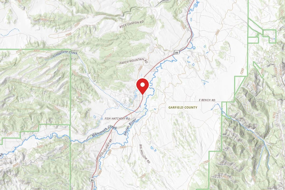 Mountain Ridge Cabins & Lodging