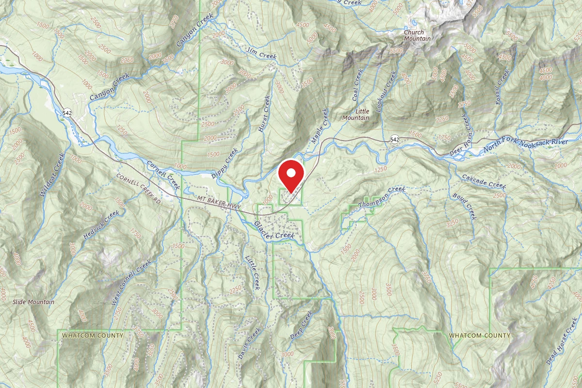 Mt. Baker Lodging - Cabin #25 - HOT TUB, FIREPLACE, W/D, D/W, BBQ, PETS OK, SLEEPS-6!