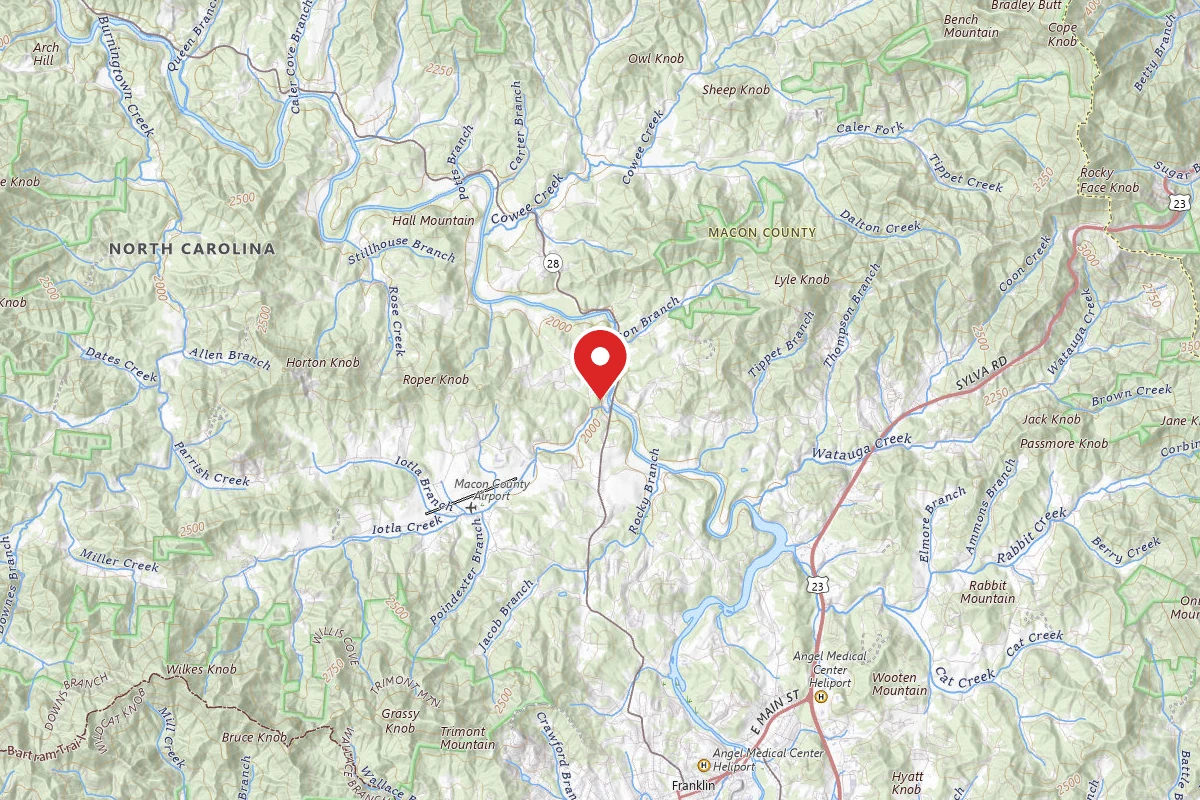 Great Smoky Mountain Fish Camp and Safaris Campground