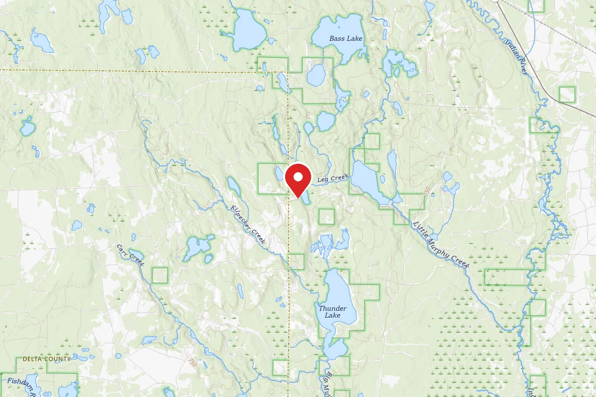Leg Lake Campsites