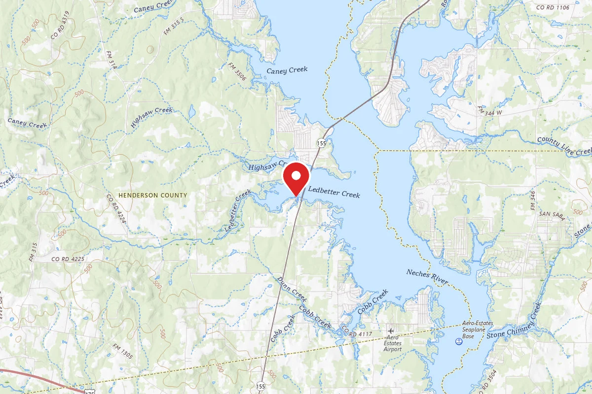 Lake Palestine Resort