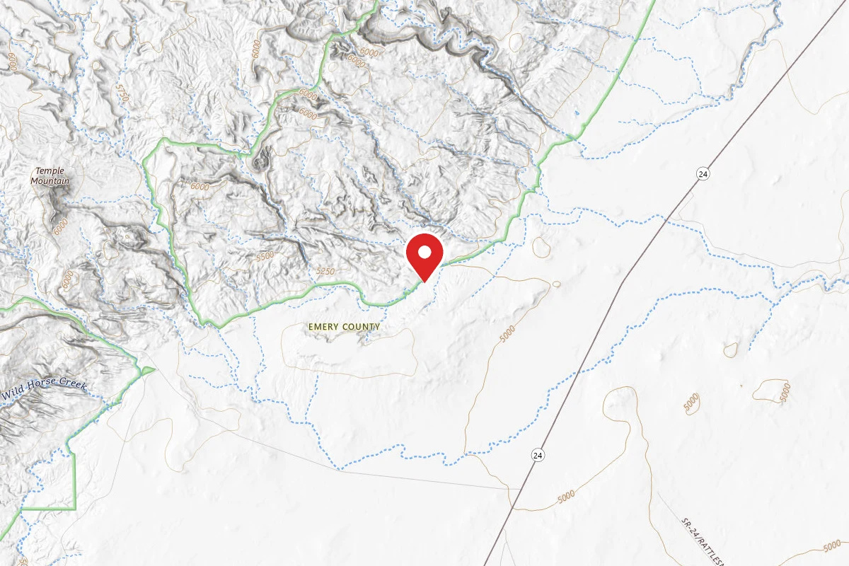 Dispersed Site near 38.6698, -110.5902