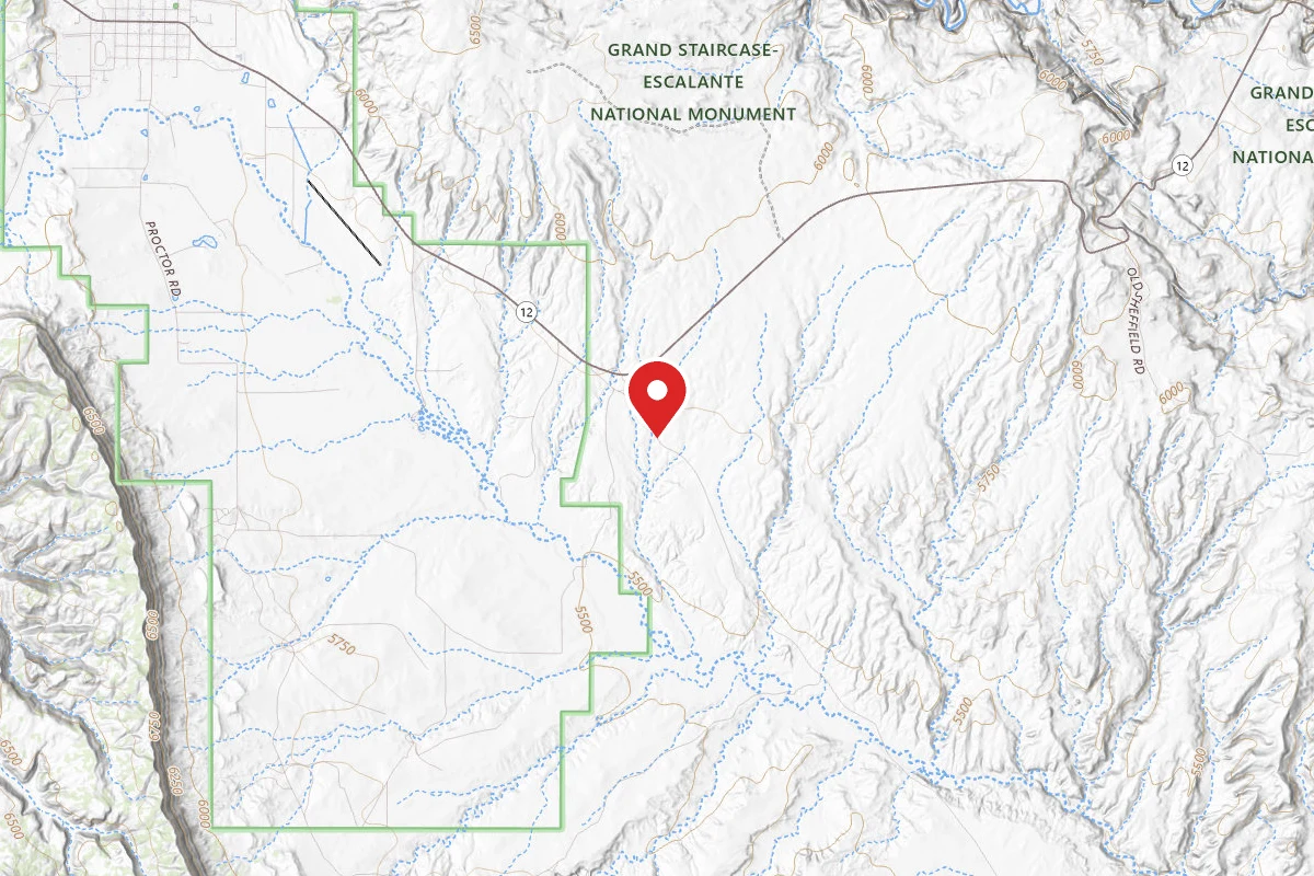 Dispersed Site near 37.7187, -111.5212