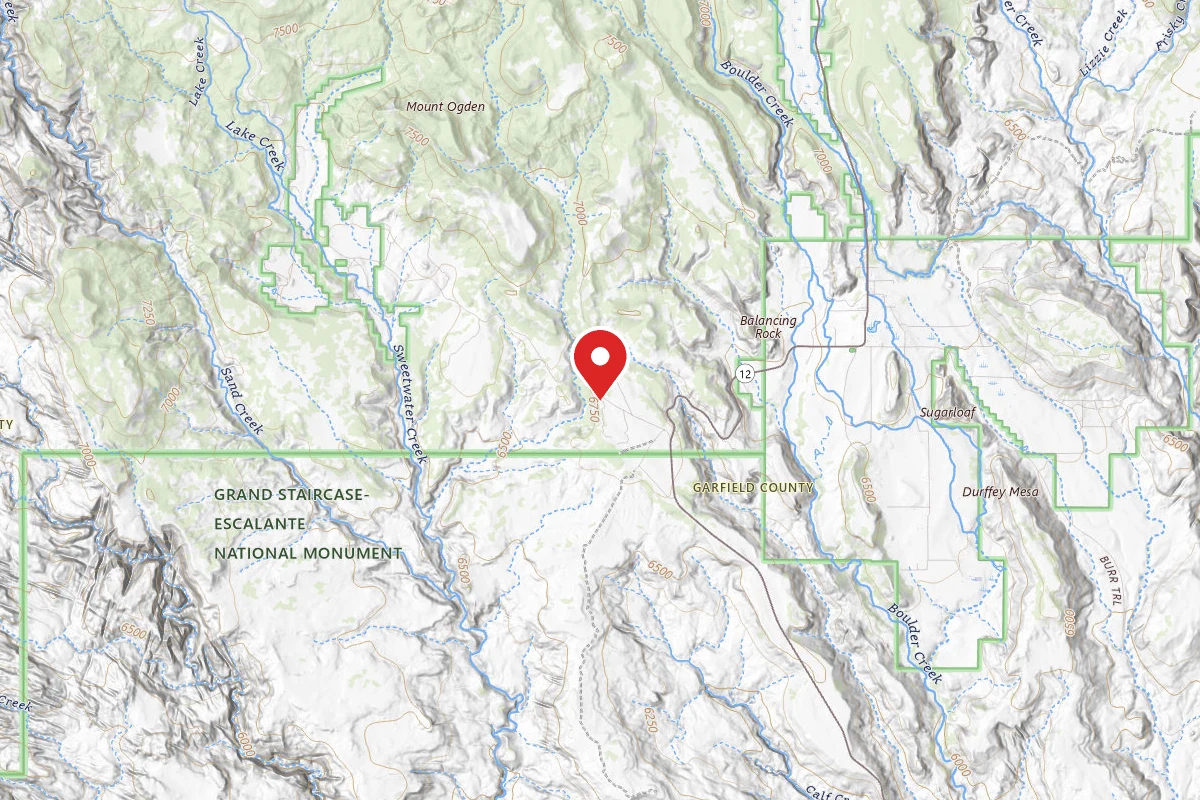 Dispersed Site near 37.8938, -111.4702