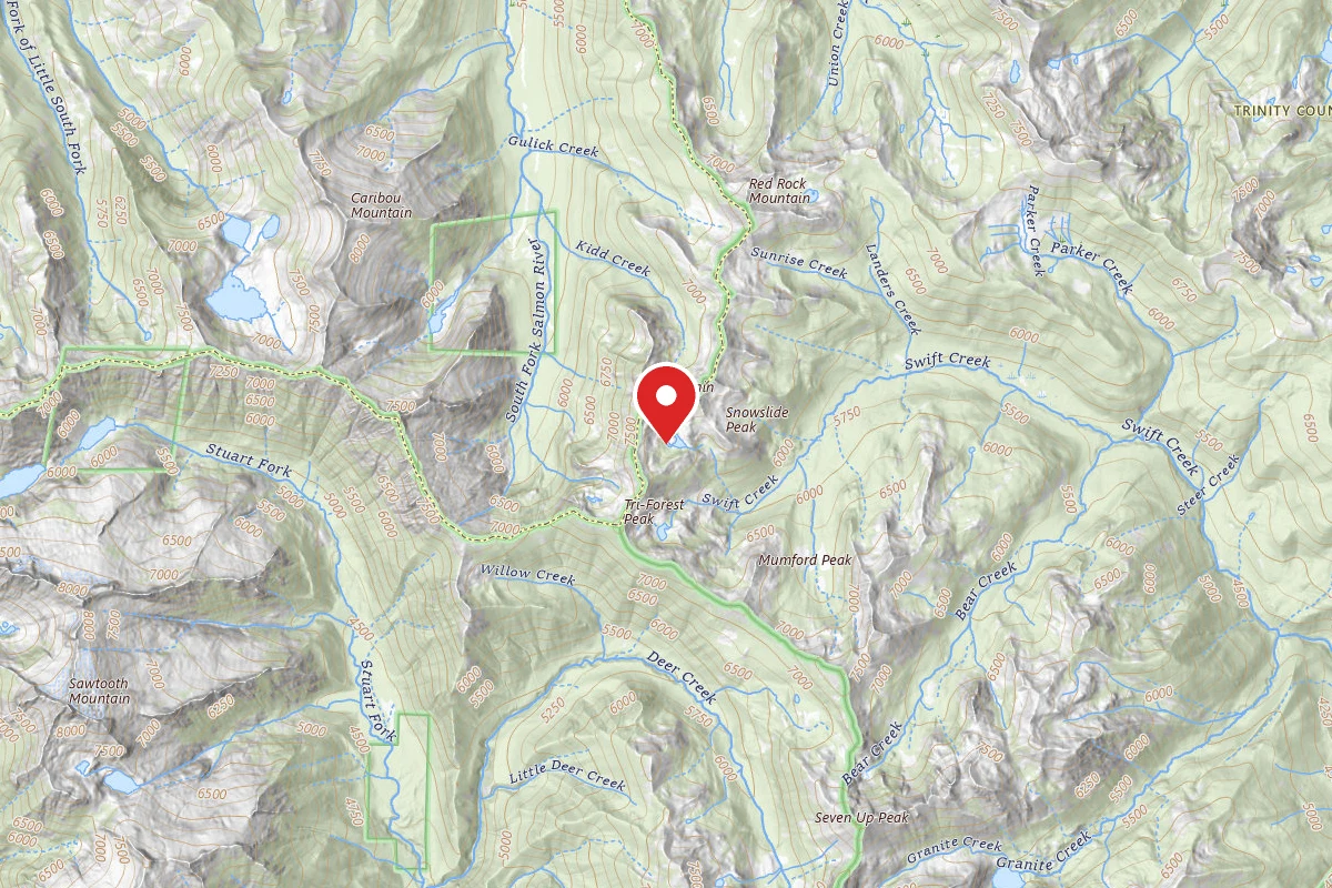 Dispersed Site near 41.0034, -122.9103