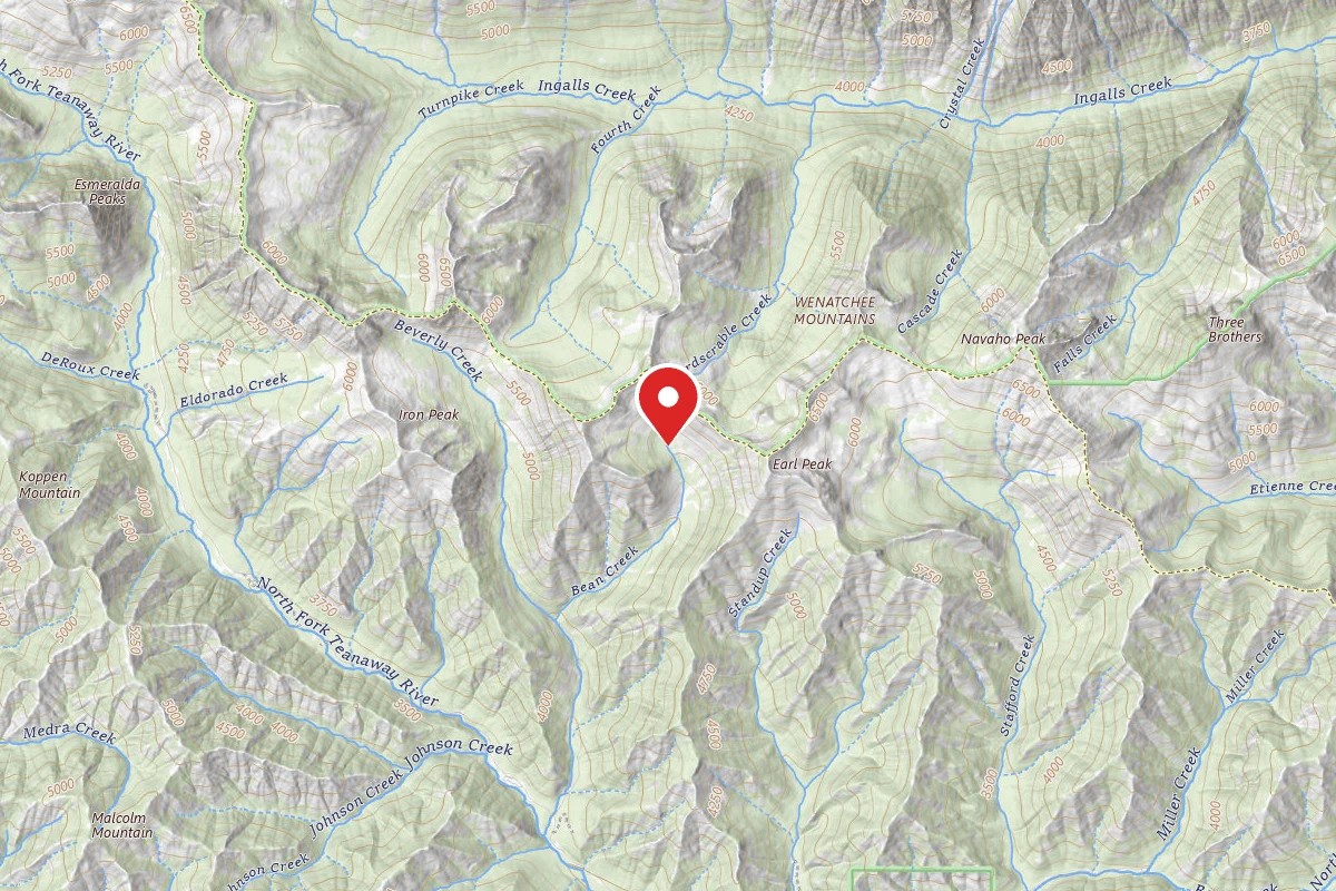 Bean Creek Basin Backcountry Camping