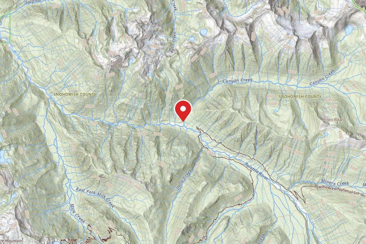 Suiattle River Trail Camping Area