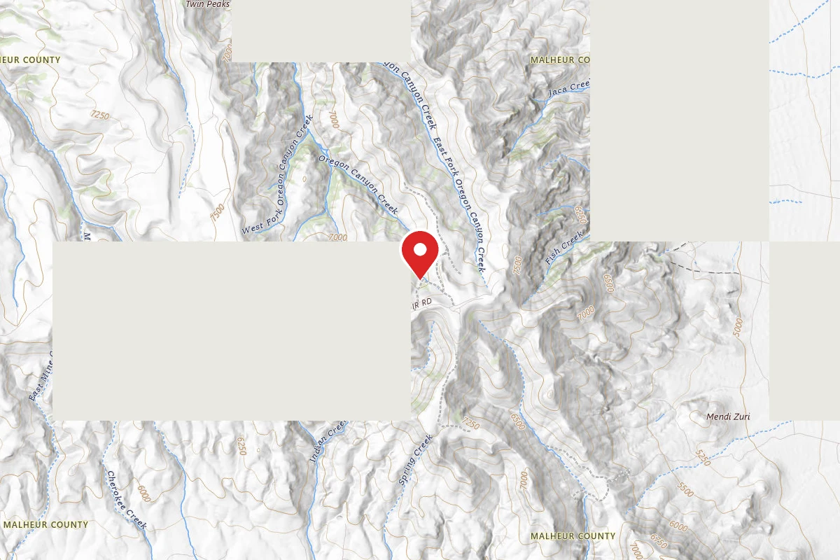 Oregon Canyon Hunter Camp