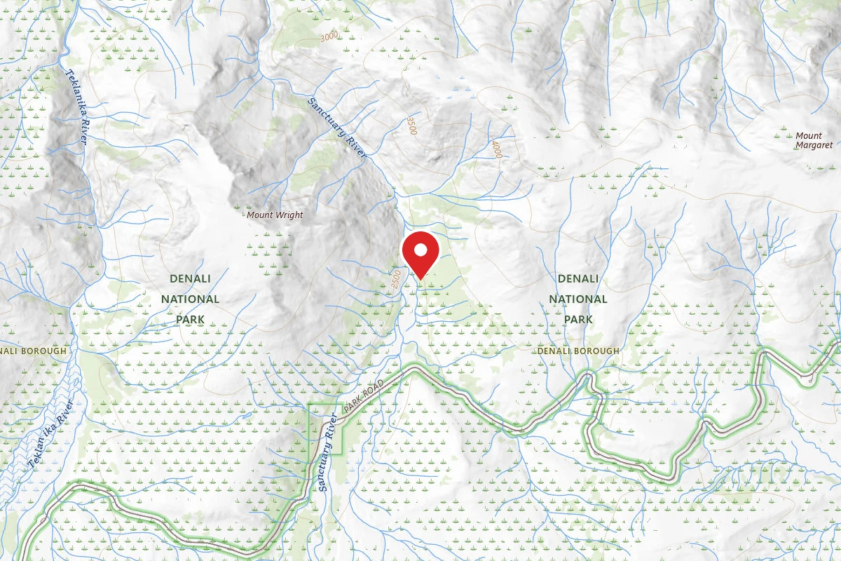 Polychrome Mountains Backcountry at Toklat River