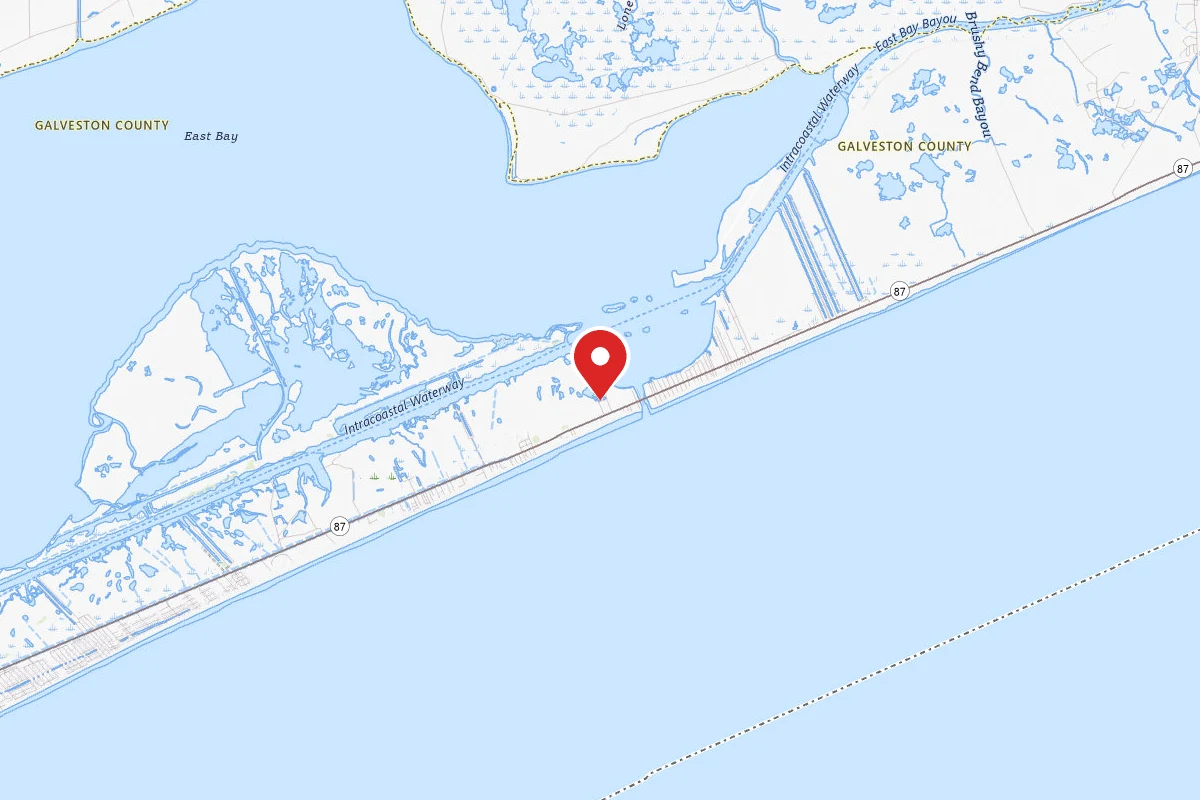 Hailey's Beach-n-Bay RV Resort