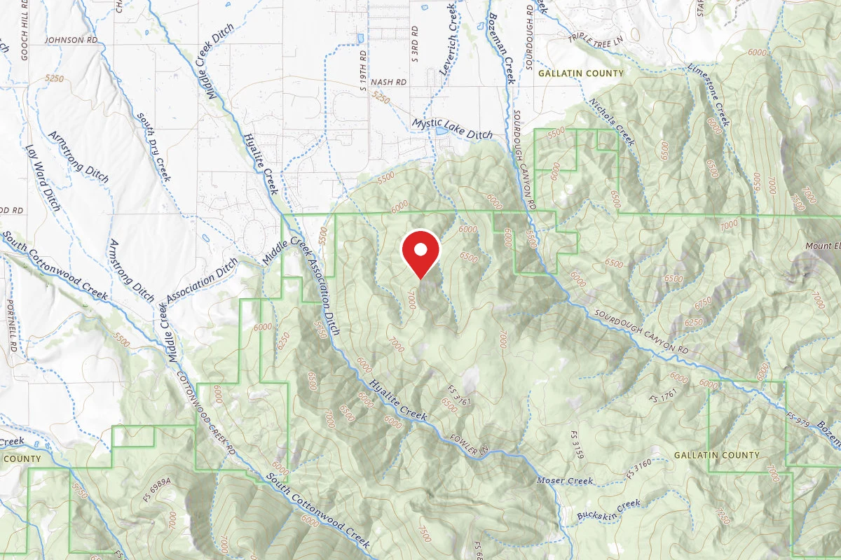 Custer Gallatin Dispersed Campsite TRAILHEAD SPUR OFF MOSER 621