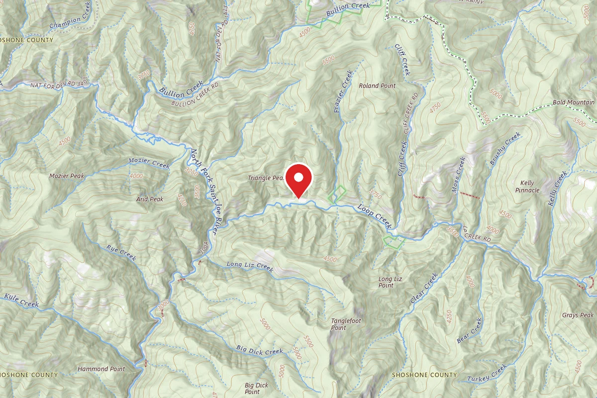Idaho Panhandle Dispersed Campsite RD 326 MI 1.6