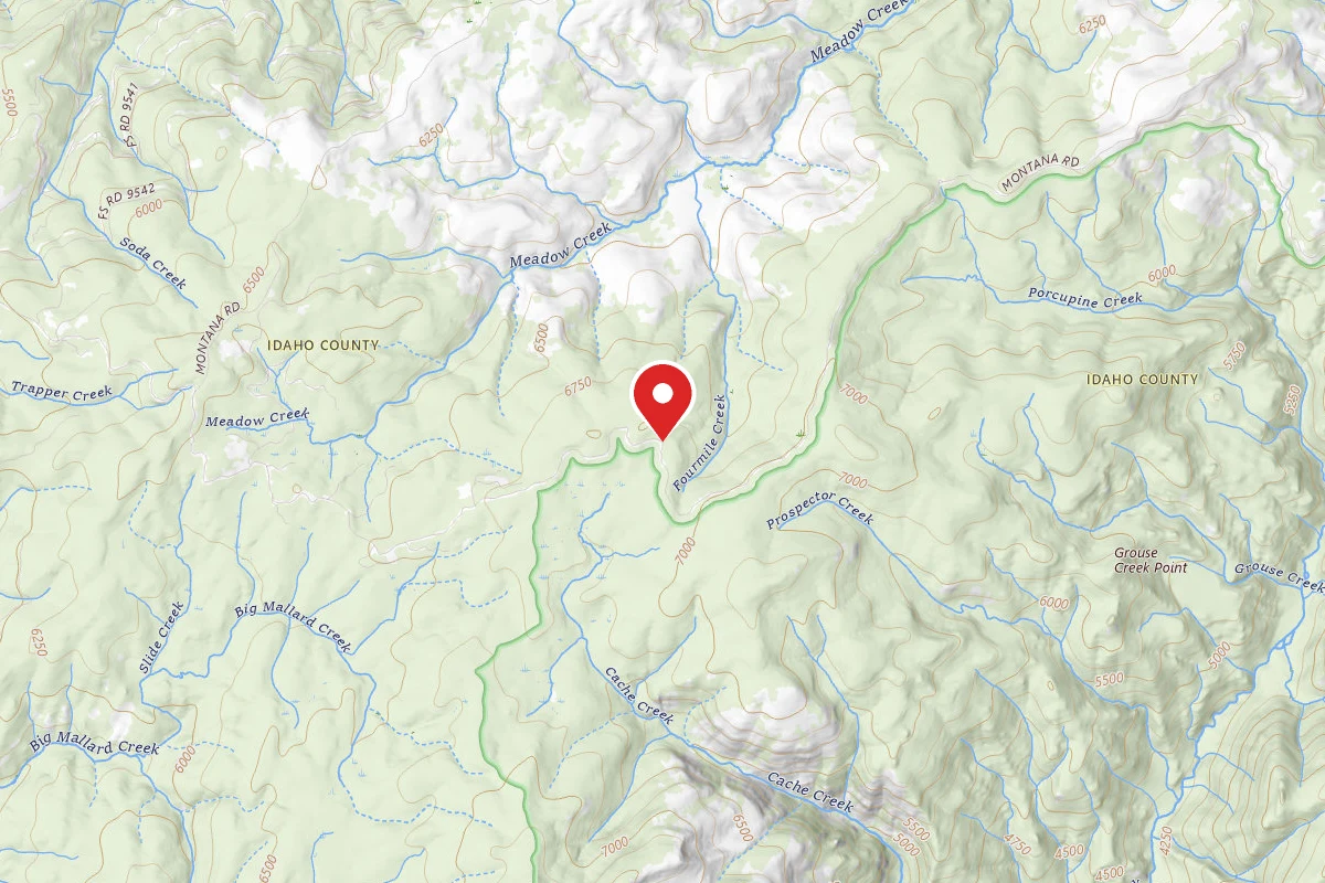 Nez Perce-Clearwater Dispersed Campsite RR468RD-006