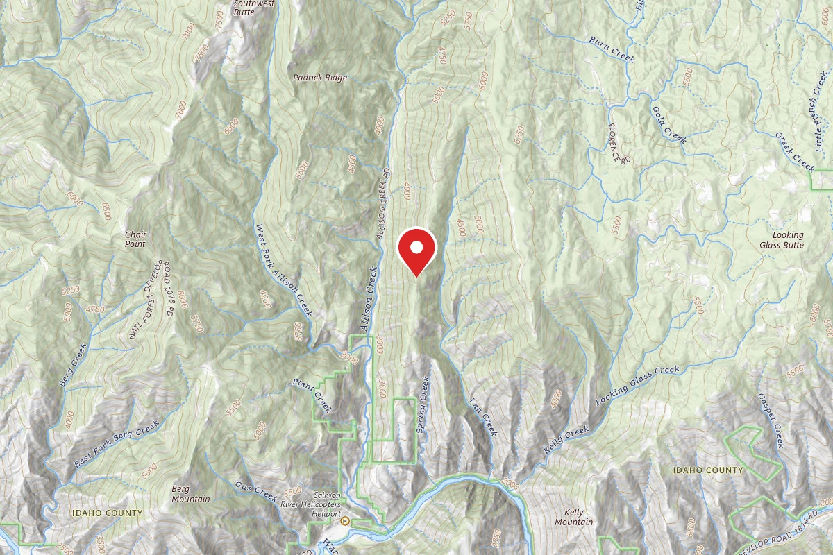Nez Perce-Clearwater Dispersed Campsite SR221RD-007
