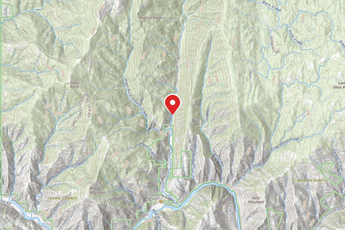 Nez Perce-Clearwater Dispersed Campsite SR221RD-001
