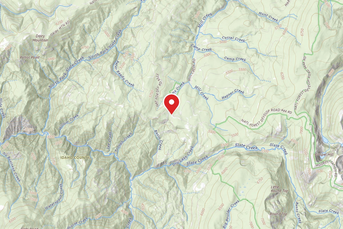Nez Perce-Clearwater Dispersed Campsite SR9338RD-001