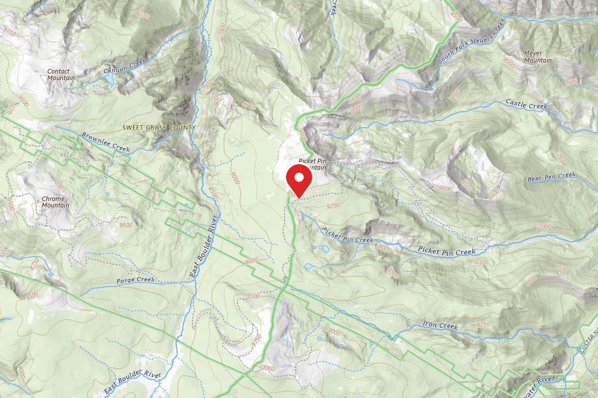 Custer Gallatin Dispersed Campsite BRD2140-025