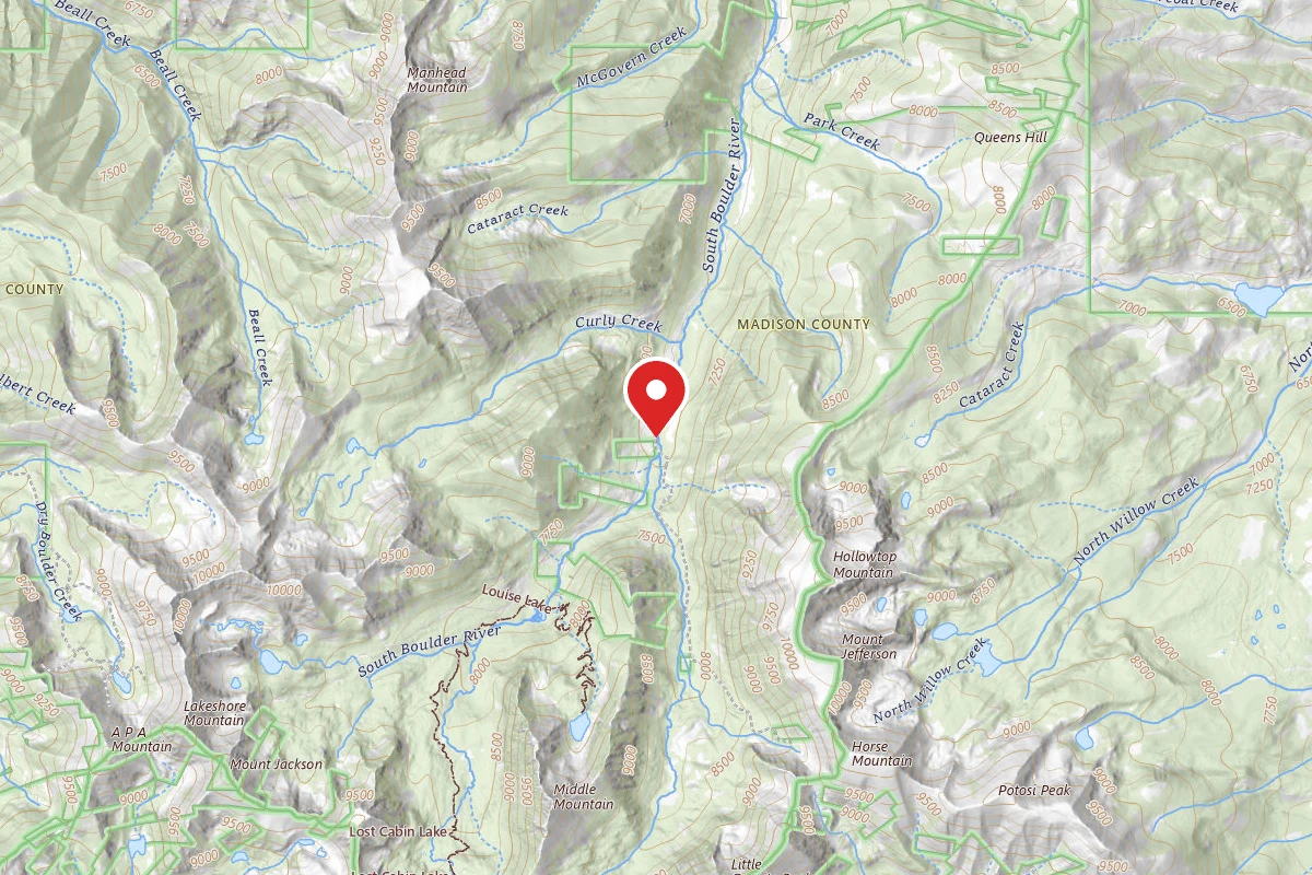 Beaverhead-Deerlodge Dispersed Campsite S BOULDER 107-47B