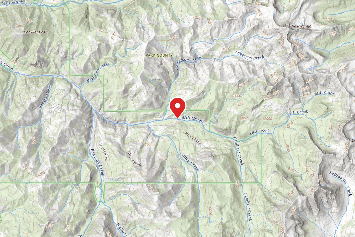 Custer Gallatin Dispersed Campsite ANDERSONCREEK-01