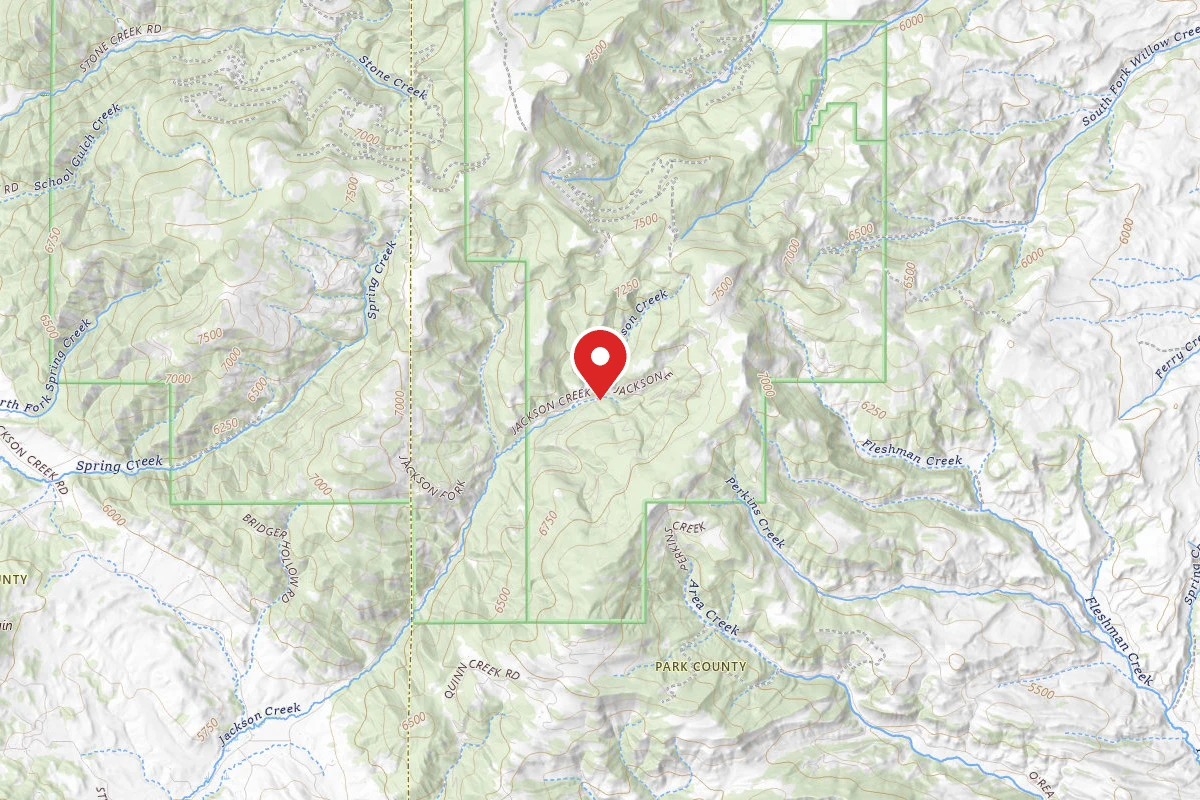 Custer Gallatin Dispersed Campsite FR977-04