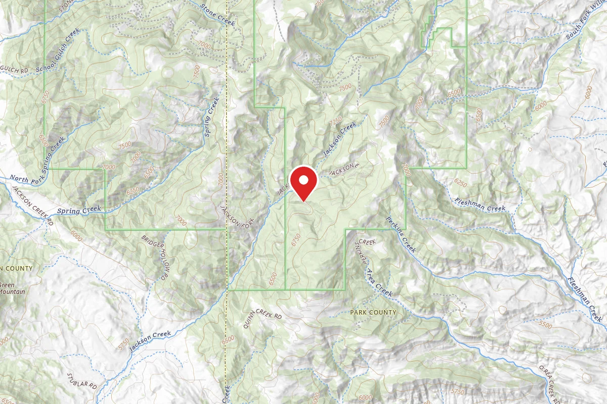 Custer Gallatin Dispersed Campsite FR977-12