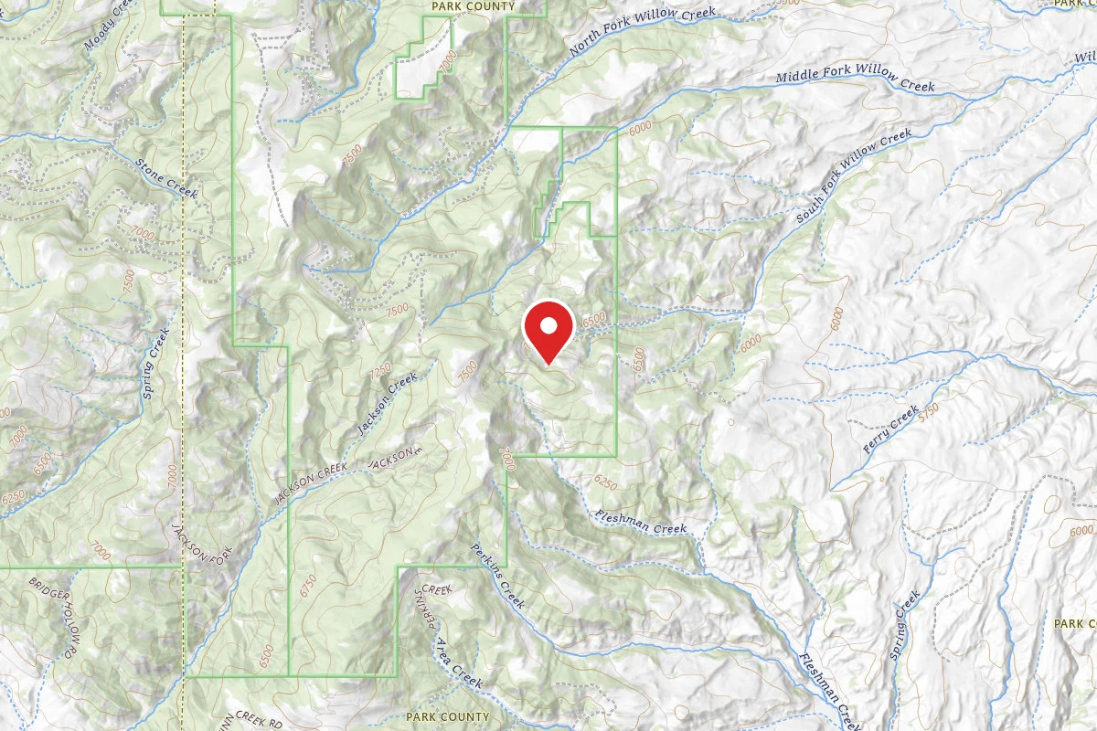 Custer Gallatin Dispersed Campsite FR6957-02