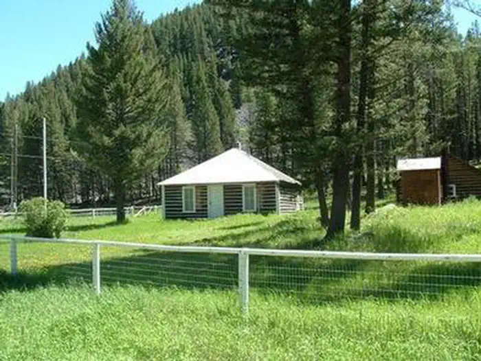 Moose Creek Cabin — MOOSE CREEK CABIN