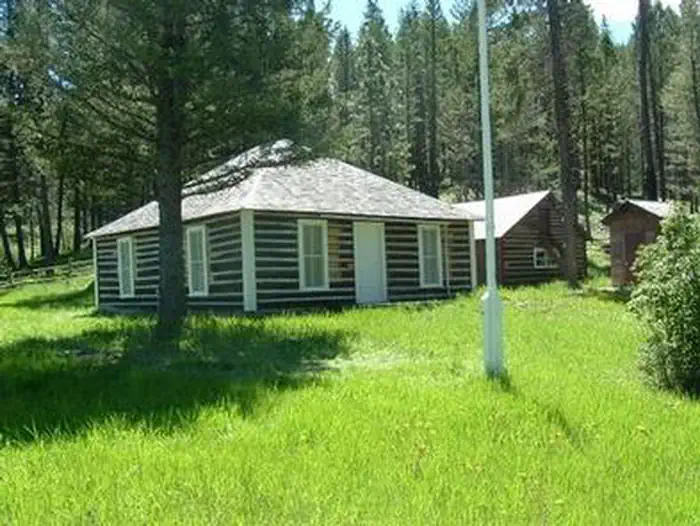 Moose Creek Cabin — MOOSE CREEK CABIN