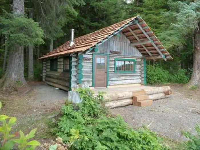 Big Shaheen Cabin β BIG SHAHEEN CABIN