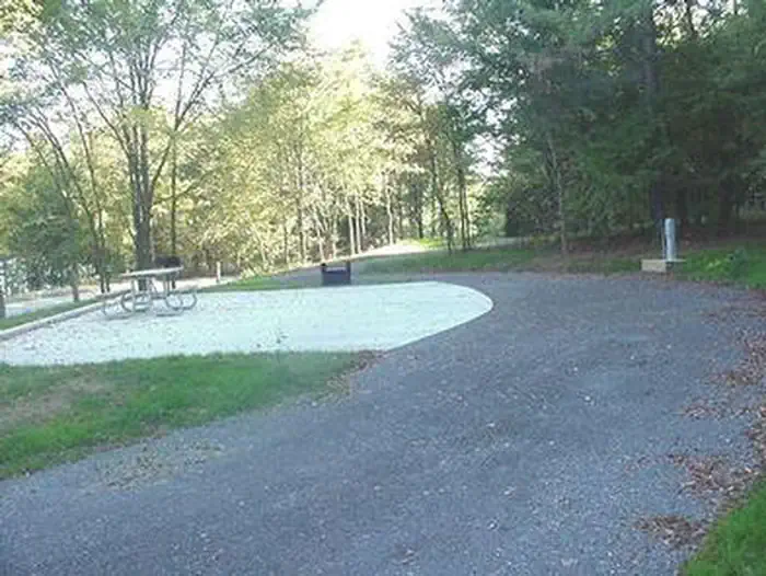 Poole Knobs — POOLE KNOBS CAMPSITE
