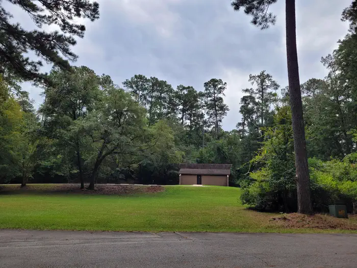 Winfield — Bathhouse 1