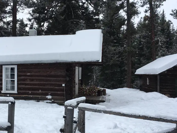 East Fork Cabin β East Fork Cabin Winter