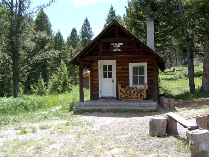 Canyon Creek Cabin — CANYON CREEK CABIN