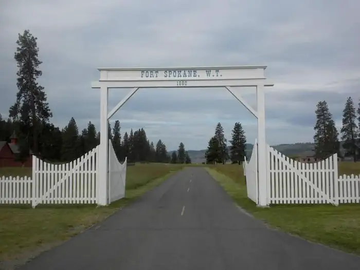 Fort Spokane Campground — Ft. Spokane Gate to the Visitor Center