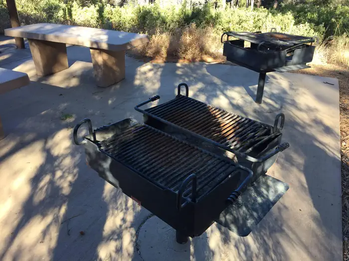 Reef Townsite Group Area β Large Grills