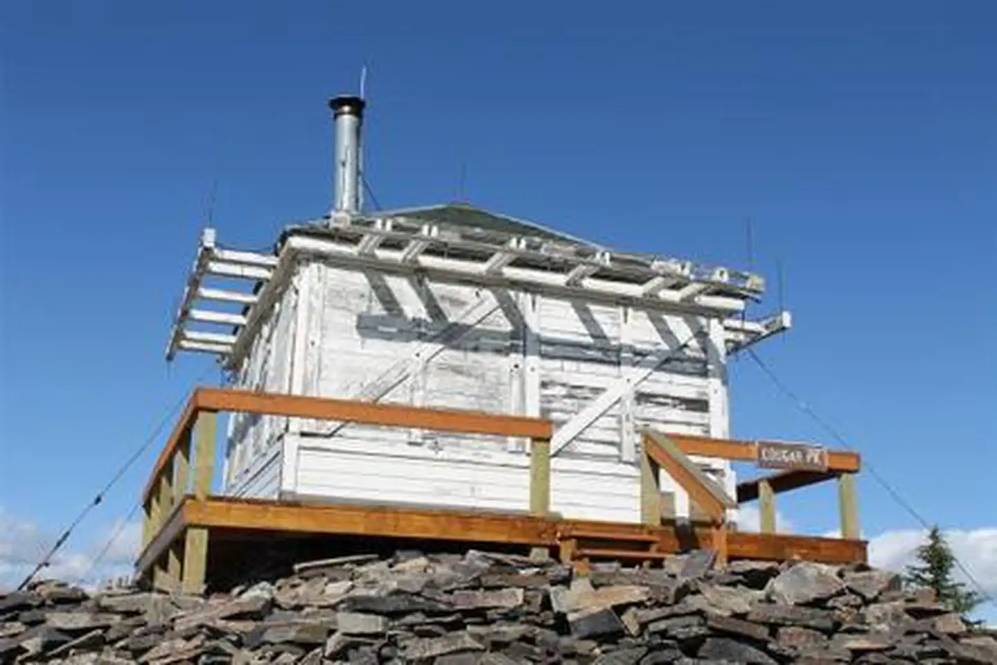 Cougar Peak Lookout β COUGAR PEAK LOOKOUT