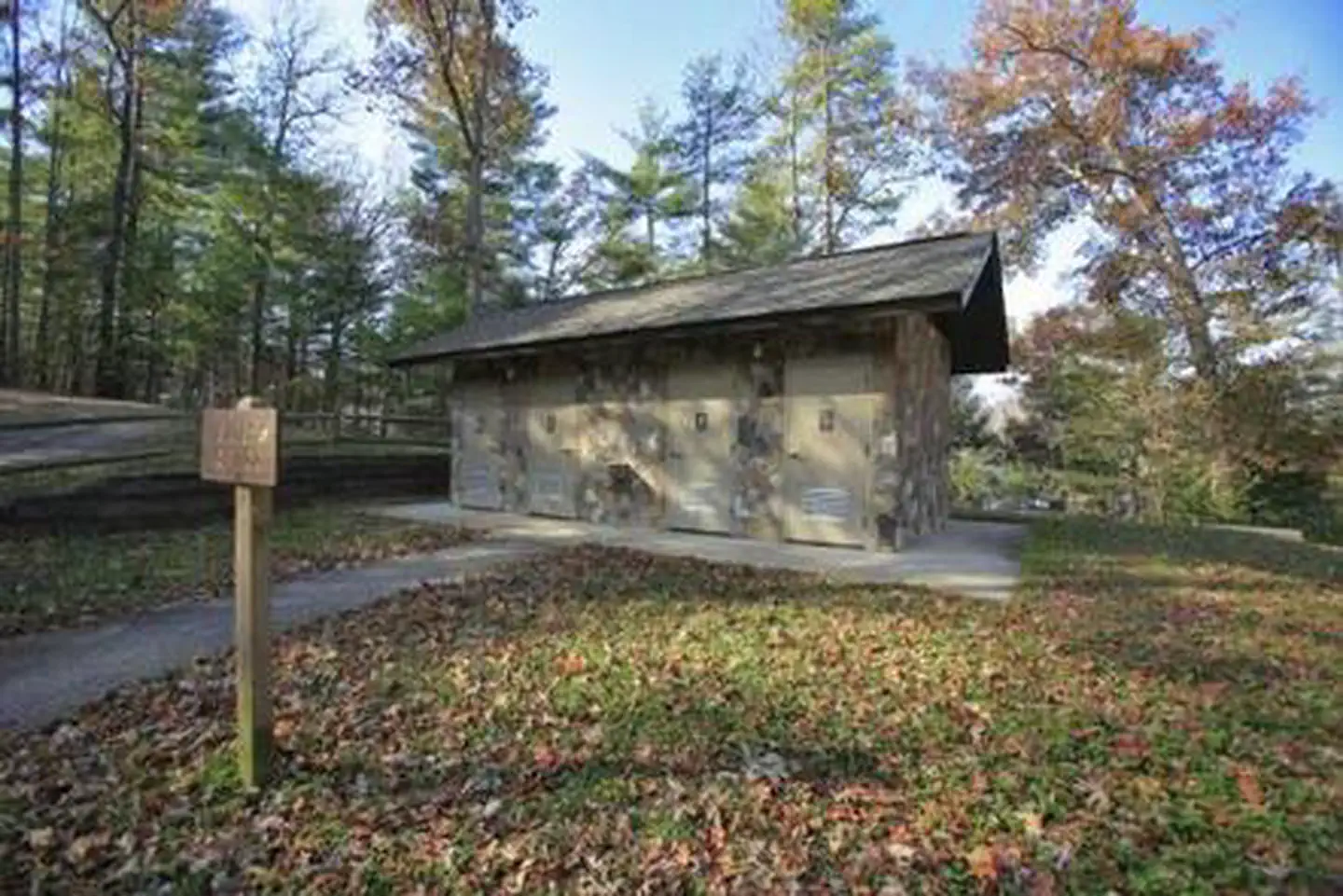 Cheoah Point Cabin 2 β Bathhouse