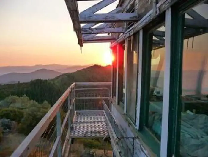 Hirz Mountain Lookout — SUNSET AT HIRZ MOUNTAIN LOOKOUT