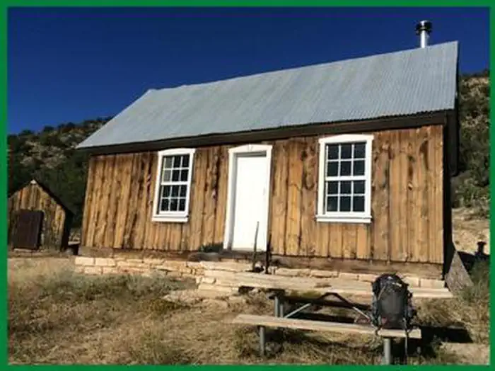 Jumpup Cabin β JUMPUP CABIN