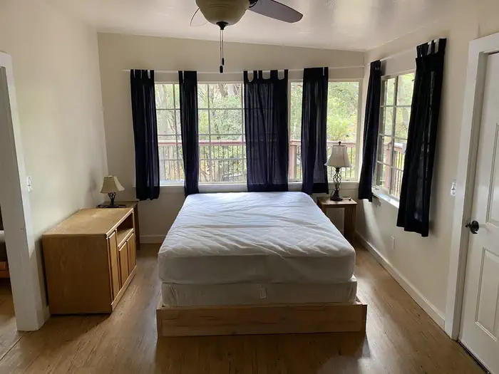 Kent Springs Cabin β Back bedroom with access to the deck.