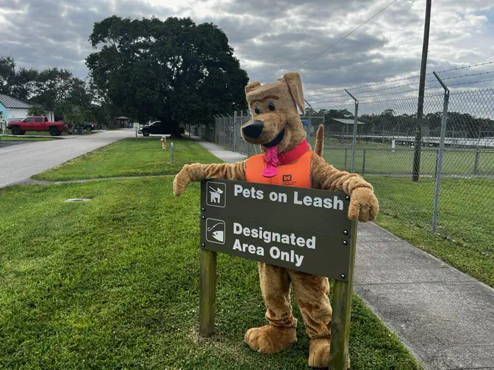 St Lucie South — Bobber reminding everyone