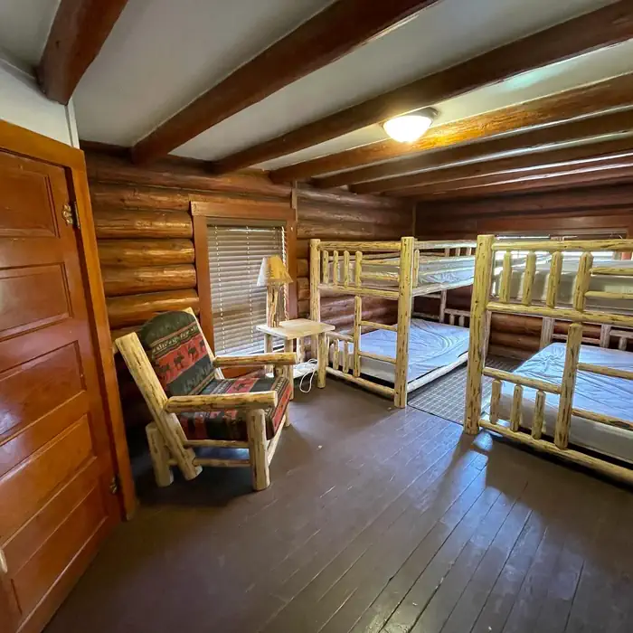 Old Condon Ranger Station β OLD CONDON RANGER STATION -Bunkroom