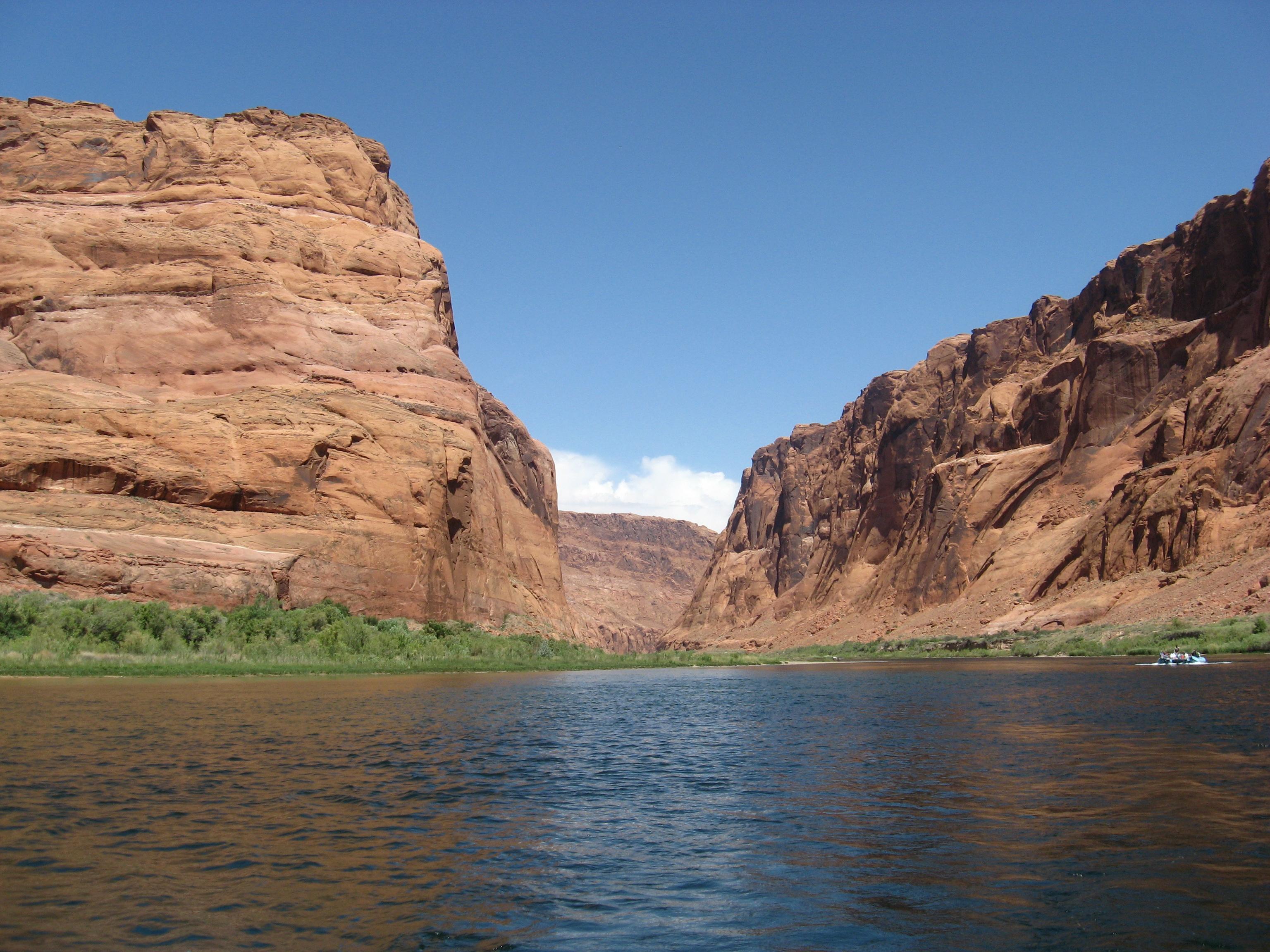 Colorado River Primitive Camping Between Glen Canyon Dam and Lees Ferry — Lees Ferry Upriver Camping - River