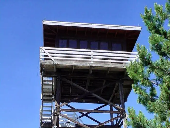 Gem Peak Lookout Rental — Gem Peak Lookout